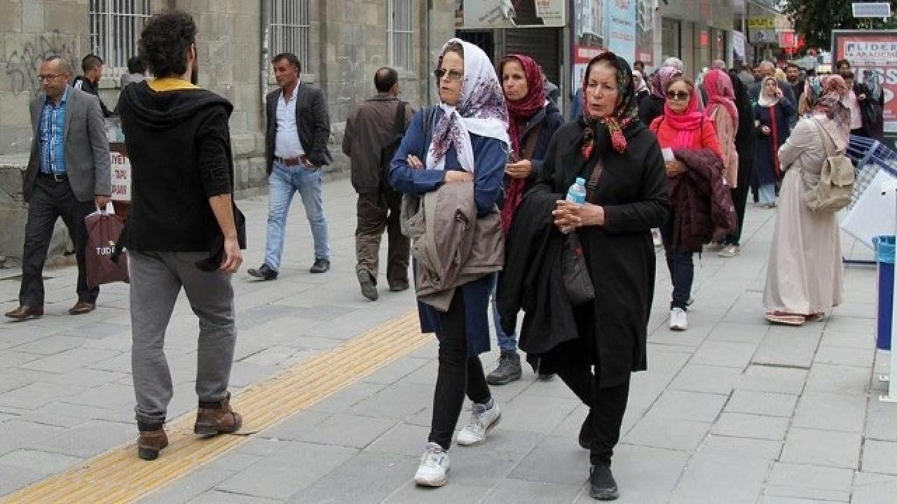 İranlı turistler Kurban Bayramı’nı Van’da geçirdi!